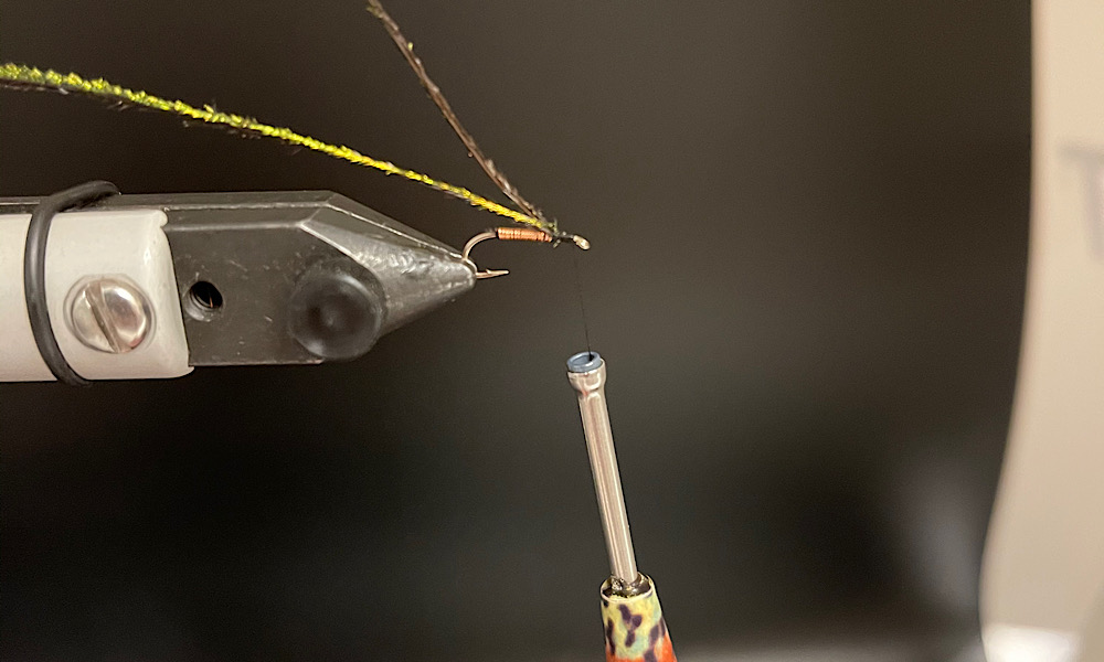 Tying Brassie: Step 4