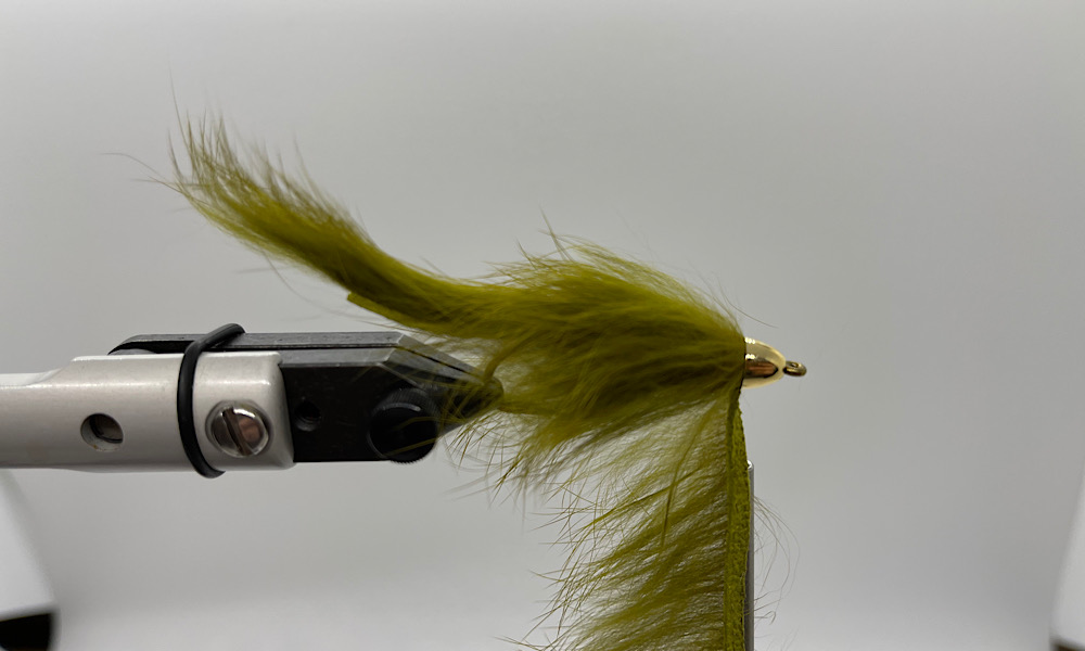 Tying Cone head Zonker leech: Step 6