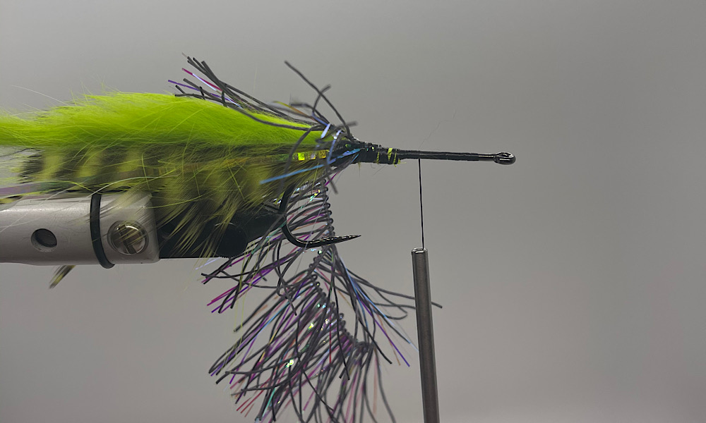 Tying Garbage Pail Kid: Step 7